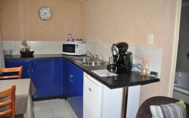 Oyster Cove Chalet