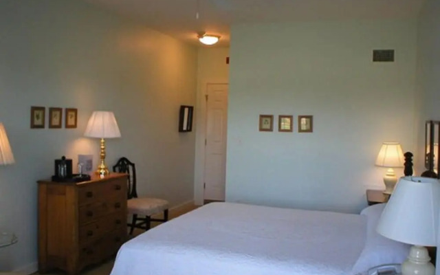 Ned's Landing at Spry Point