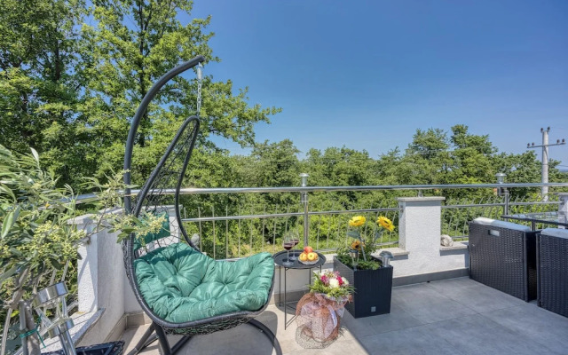 Sea Breeze Residence Mariella