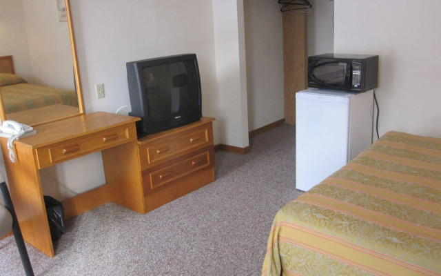 Clarkson Village Motel