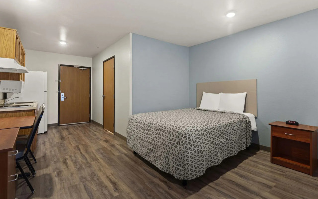 WoodSpring Suites Augusta Riverwatch