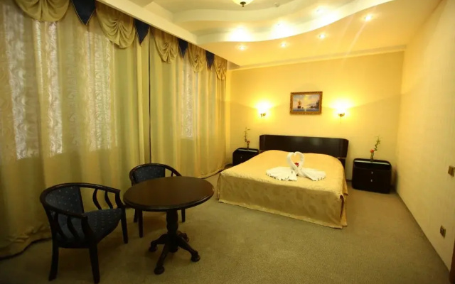 TES-Hotel