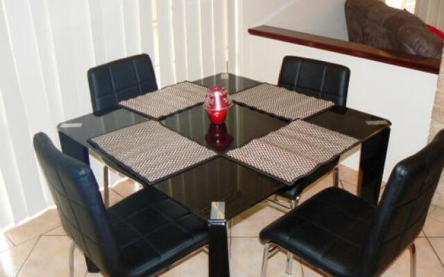 Geraldton Luxury Retreat 2