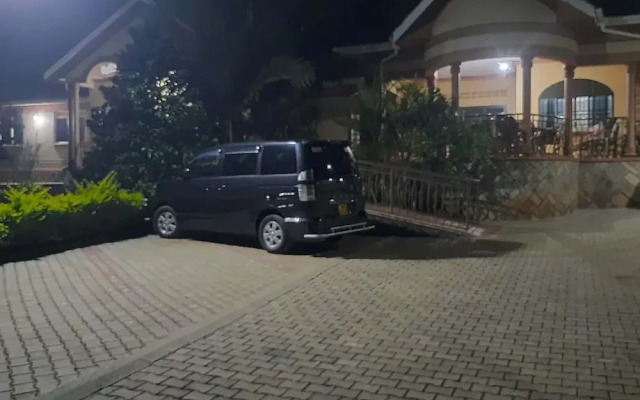 Airport Side Hotel Entebbe