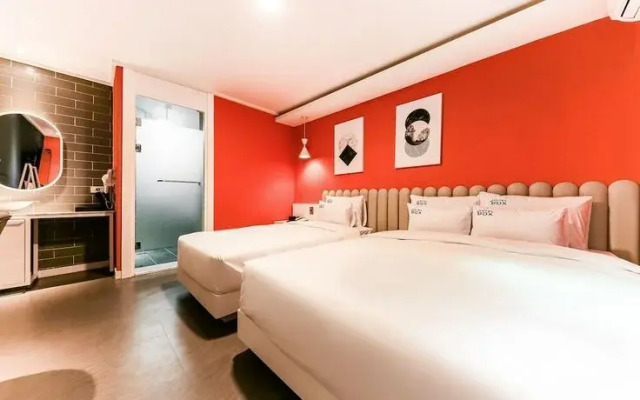 Daejeon Yongjeon Hotel Box