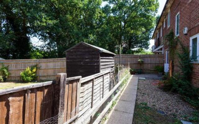 West Chiltington Village, 2 bedrooms & parking