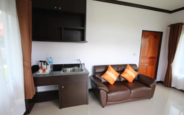Lanta Lapaya Resort