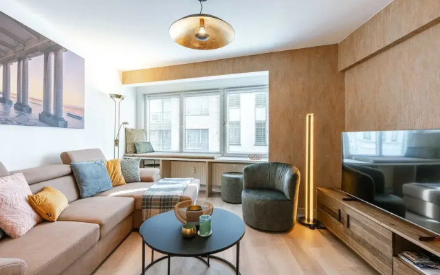 Charming Apartment Close to the Harbor