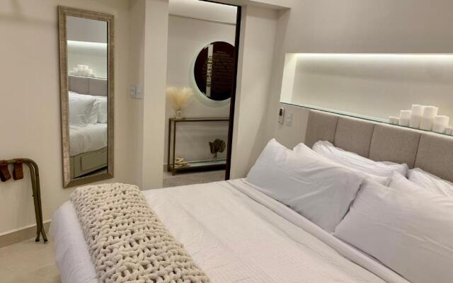 Sunscape Residence Tower