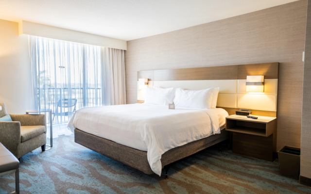 Crowne Plaza Ventura Beach by IHG