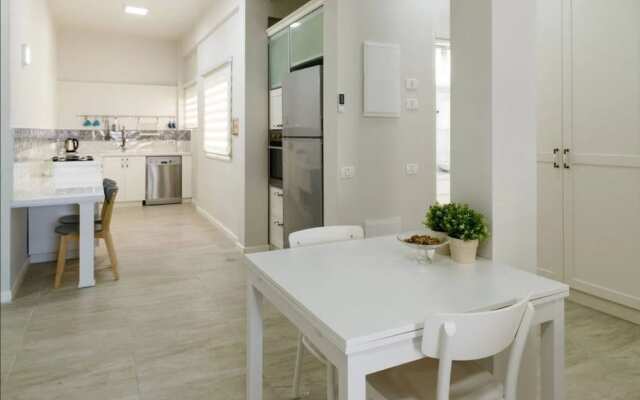 Rabin Square Amazing 3Br 140 Sqm Apt