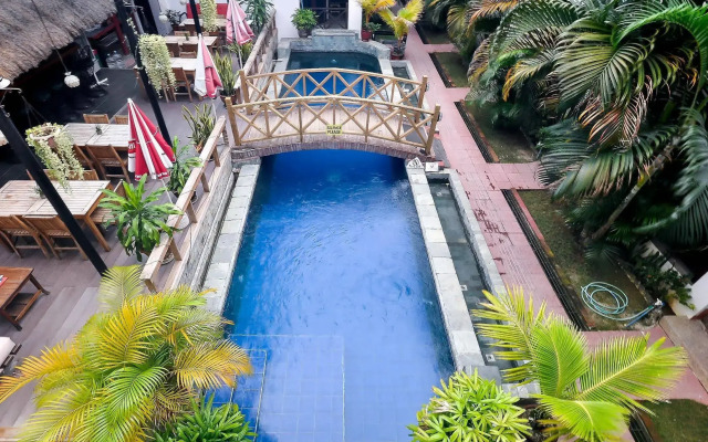 Nirvana Beach Resort