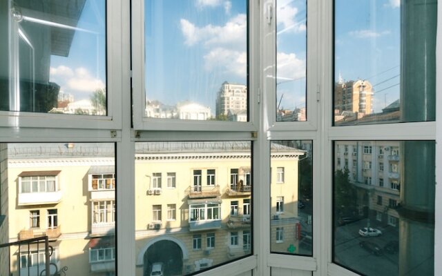 Apartments Kreshchatik 21-25