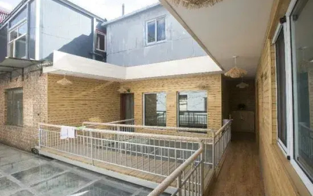 Xunlai Xunqu Hostel