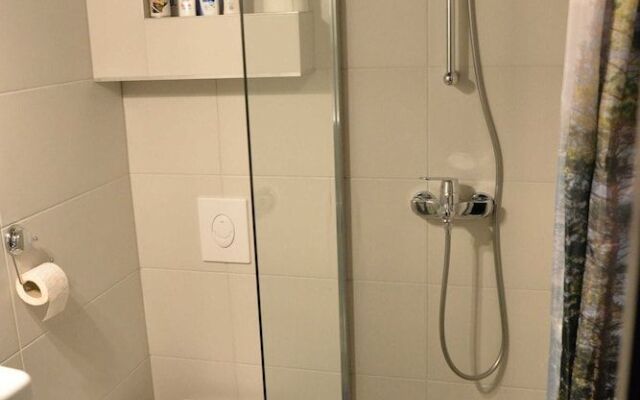 Room Marsonia