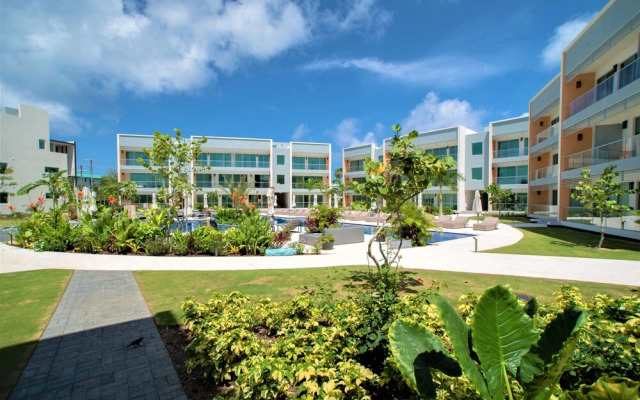 Cayman Luxury Rentals at One Canal Point