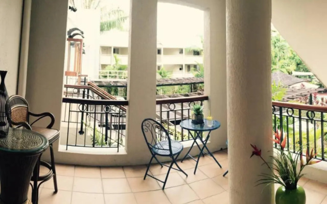 Tropical One Bedroom Apartment at The Mediterranean