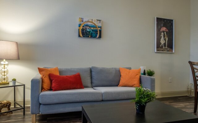 Turtle Creek Apartments by Frontdesk