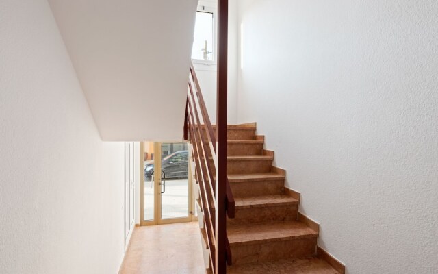 Picturesque Holiday Home in L'estartit With Swimming Pool