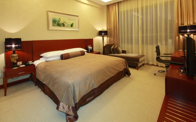 Shanghai Southern Airlines Pearl Hotel