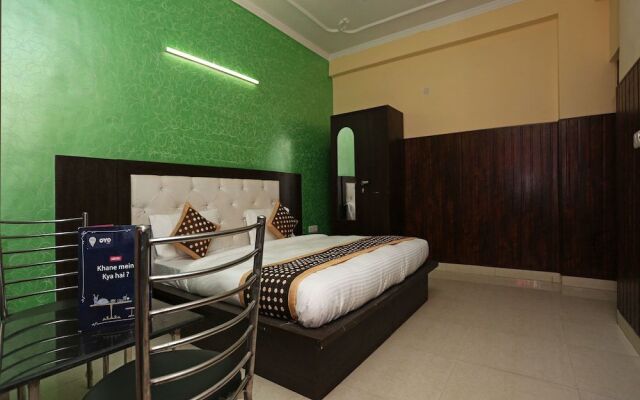 OYO 11556 Om Guest House Residency