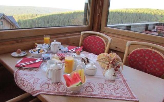 Berggasthaus und Pension Schöne Aussicht