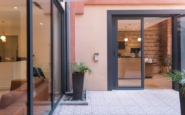 Hotel Innes by HappyCulture