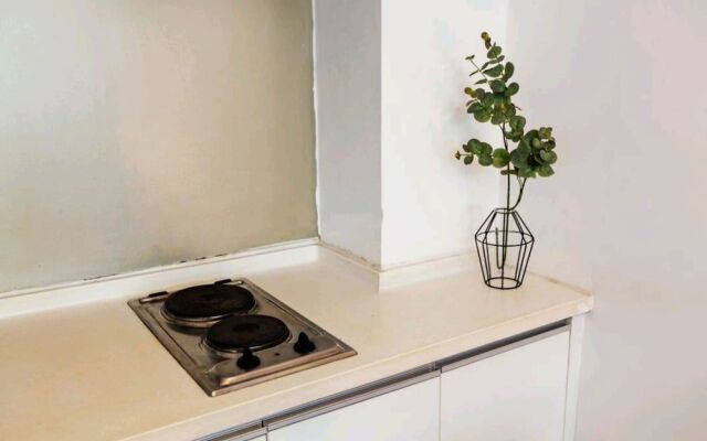 Janyue Movie Night High Rise View