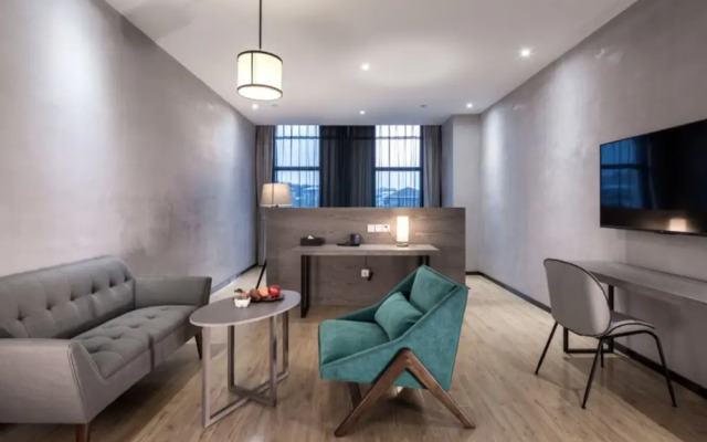 M Hotel Hangzhou Yunqi Branch