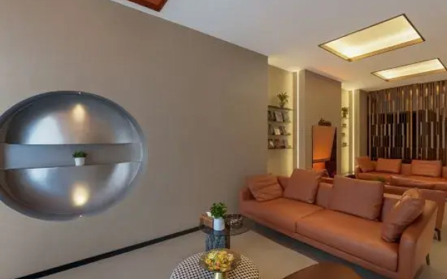 Aifeel Hotel (Datong Ancient City Railway Station)