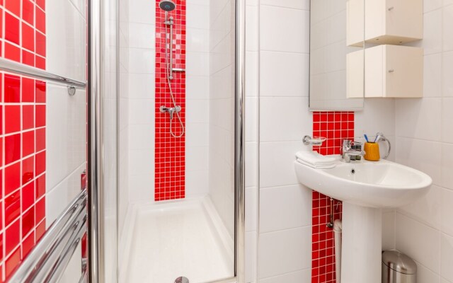 Cozy Stays Birchfields Manchester