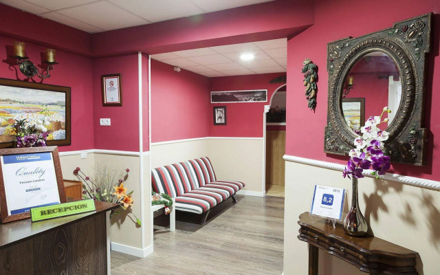 Pension Londres