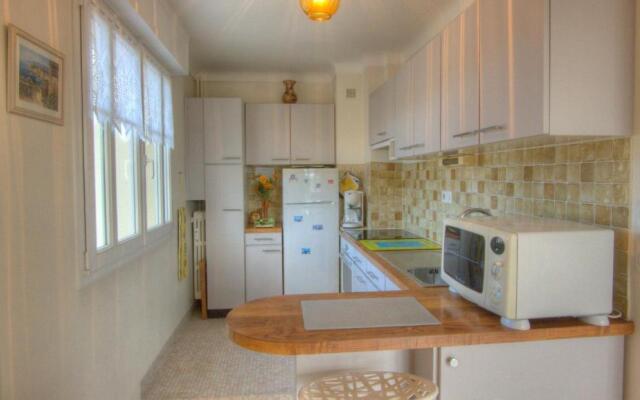 Studio 3 étoiles Vue mer 150m Plages Parking Clim WIFI