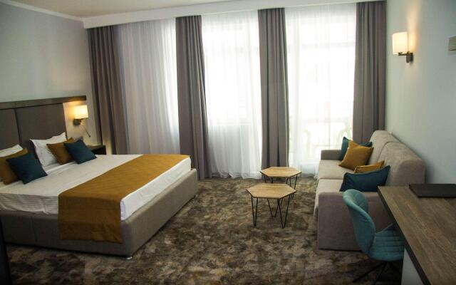 Best Western Plus Premium Inn
