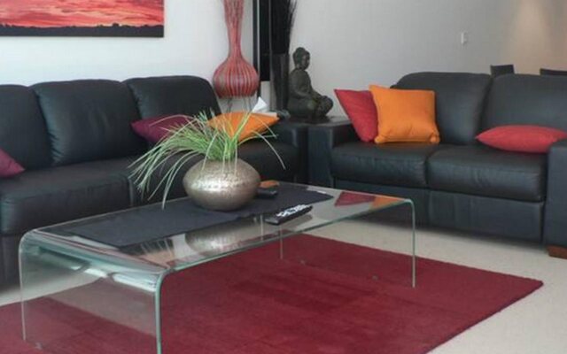 Breeze Apartments