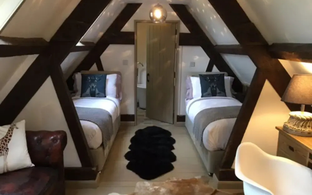 The Gin Trap Inn