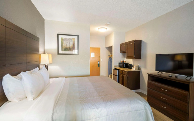 Quality Suites Hickory South