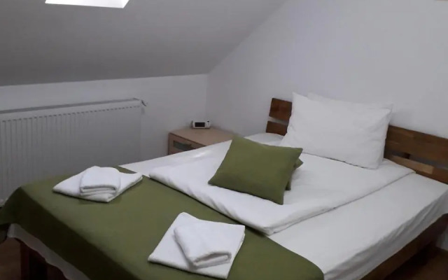 Mary Apartment