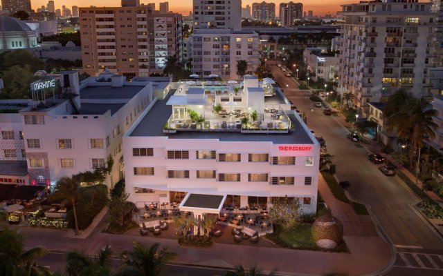 Uma House by Yurbban South Beach