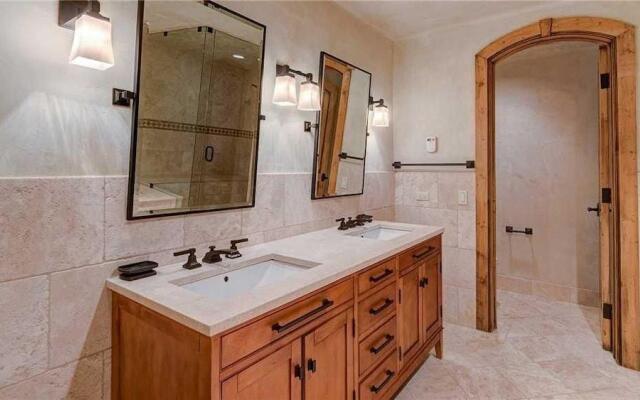 Telluride Resort Lodging