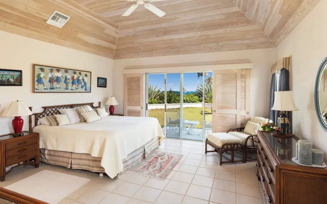 Windermere Paradise: Luxurious Estate With Amenities