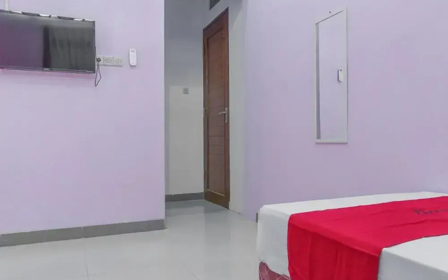 RedDoorz Syariah @ Puri Kalijaga Street