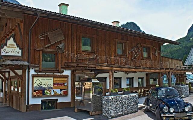 Ferienwohnungen Rustica