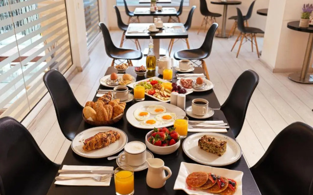 Hotel Tsanotel