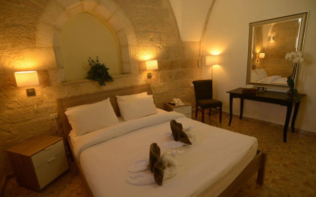 St. George’s Cathedral Pilgrim Guesthouse – Jerusalem