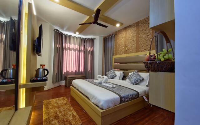 Seven Hills Hotel Srinagar