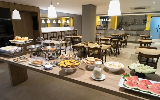 Uniclass Hotel Lapa