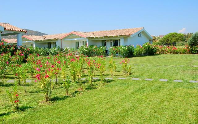 Beach Hotel Budoni