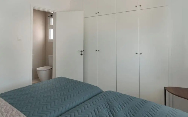 Phaedrus Living Olga Residence