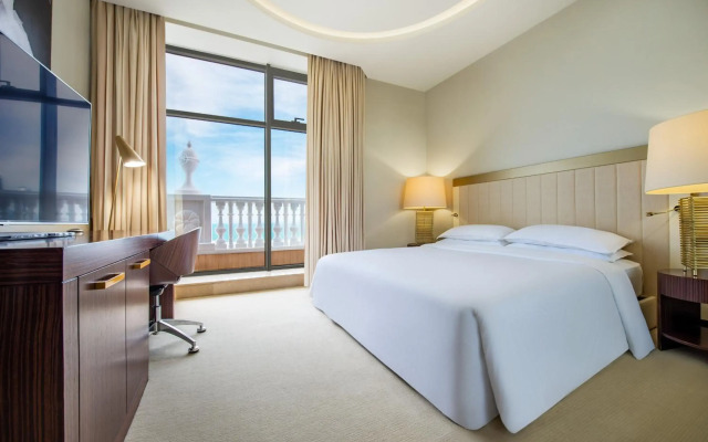 Sheraton Batumi Hotel